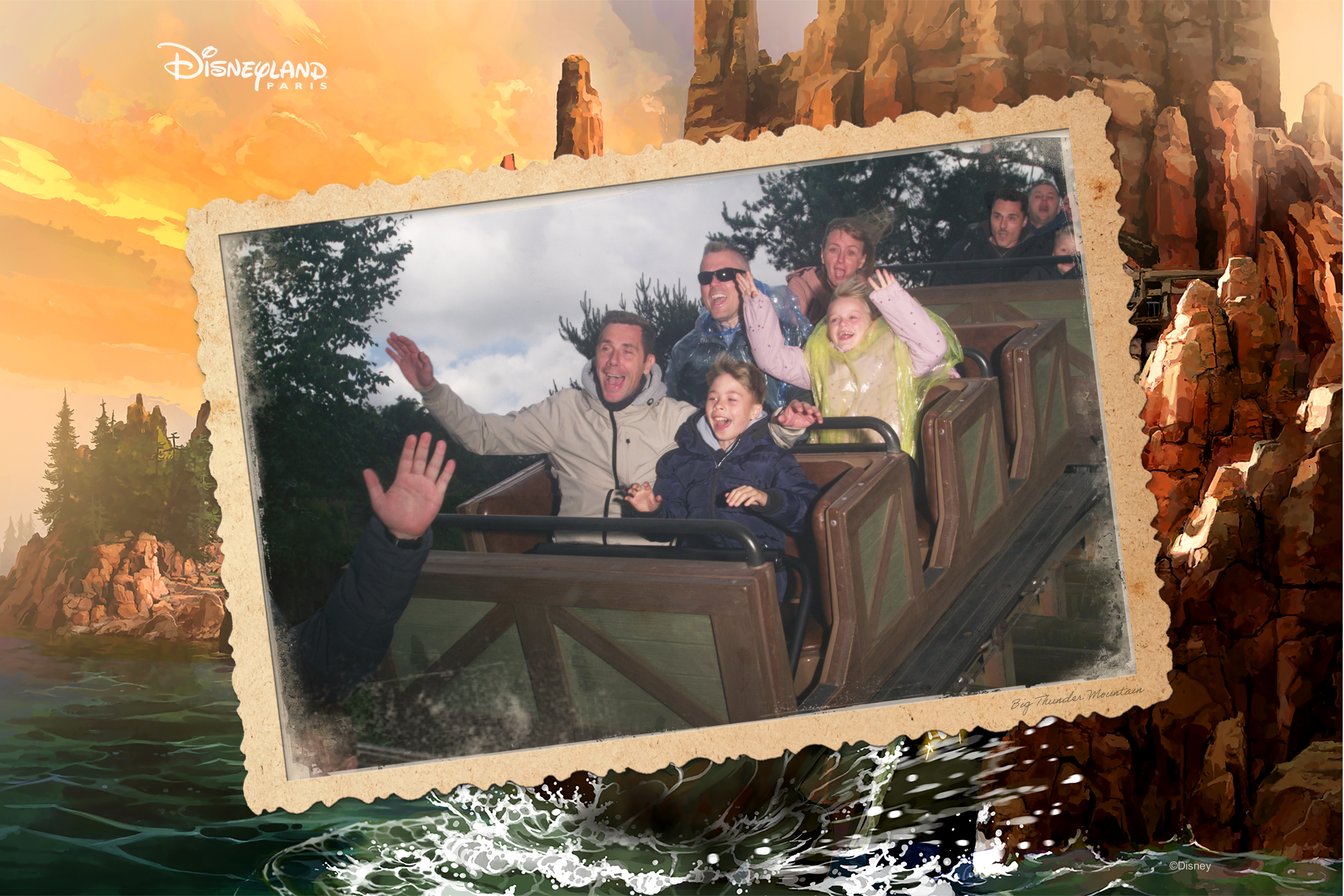 DisneylandParis id97229460b